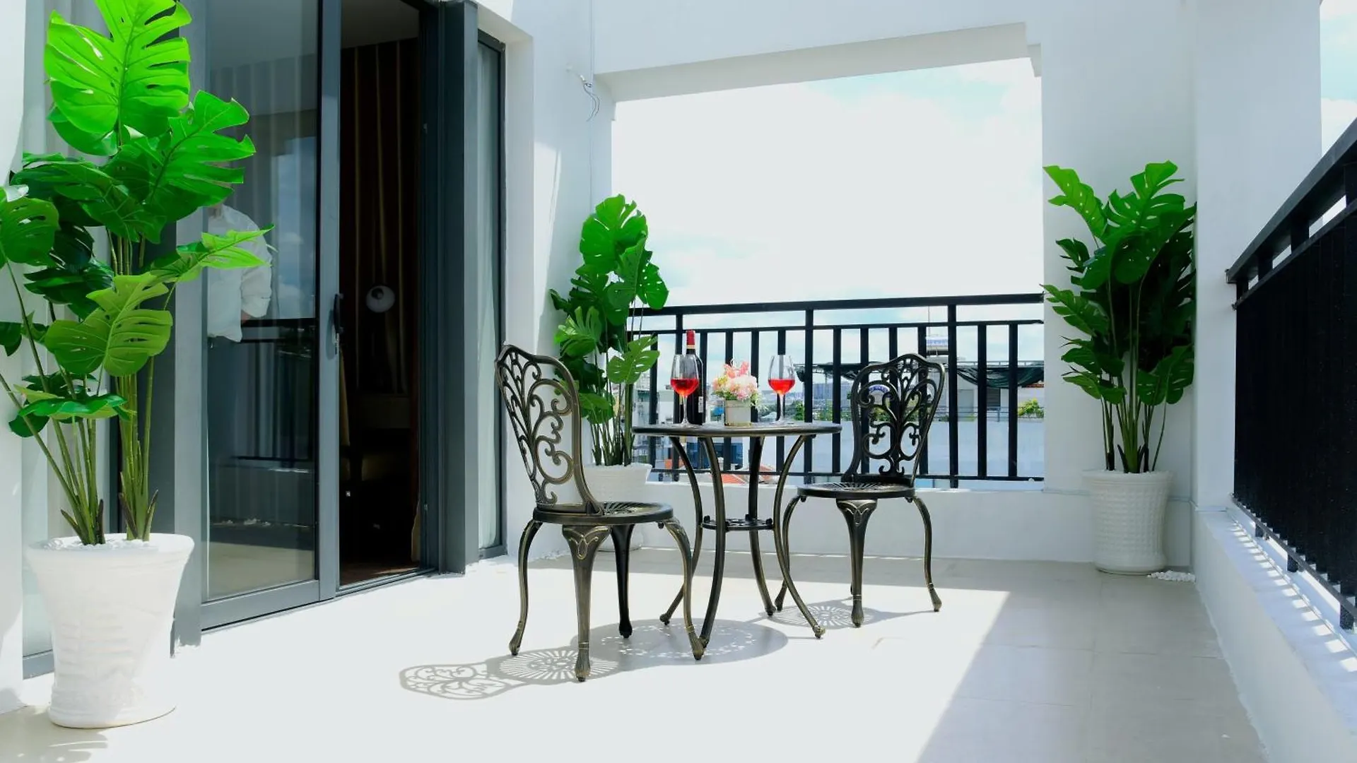 Hera Luxury Hotel Ho Chi Minh City 4*,  Vietnam